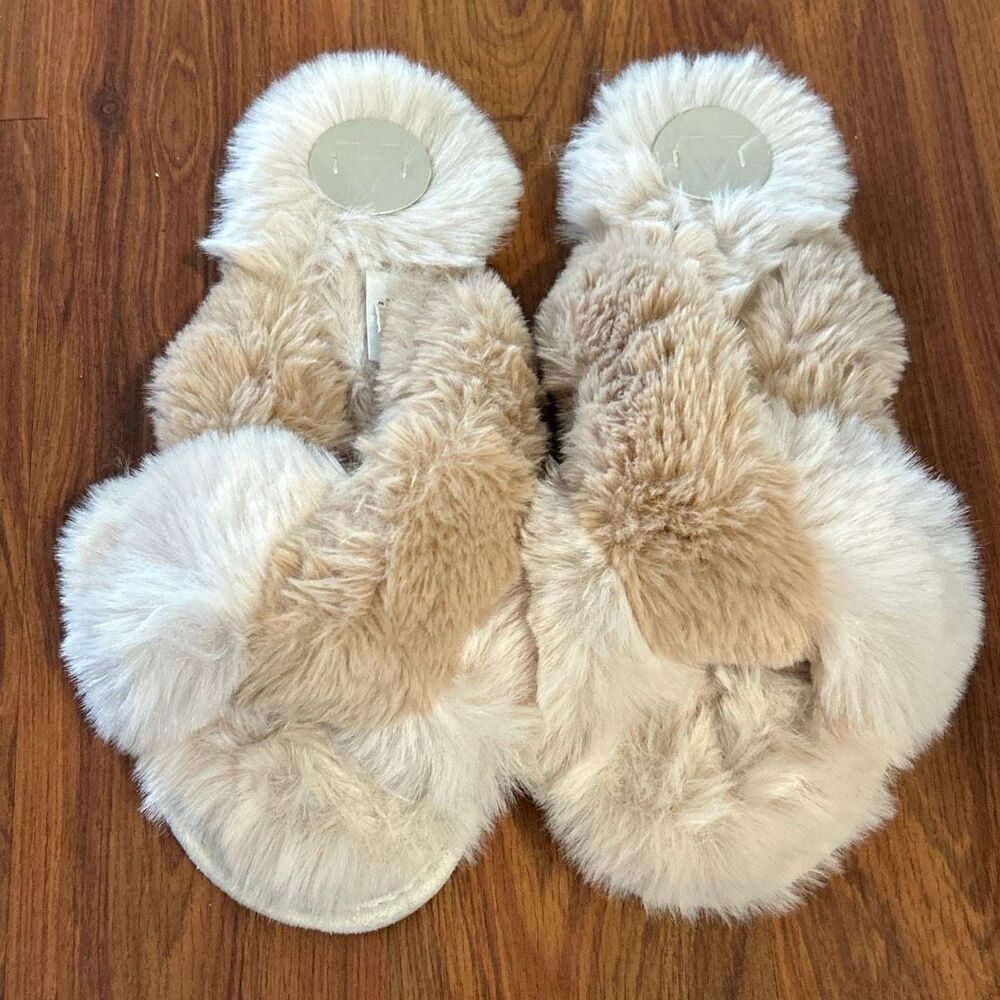 Anthropologie beige fur slippers slides fuzzy s/m